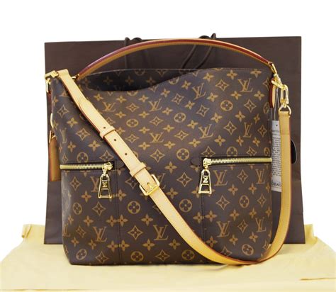 authenticating a Louis Vuitton bag